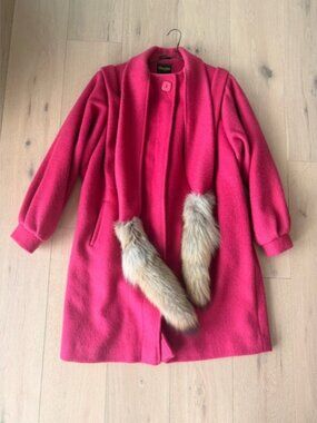 Electre Paris 1970s Vintage Pink 100% Virgin Wool Coat w/ Fur Made in Canada